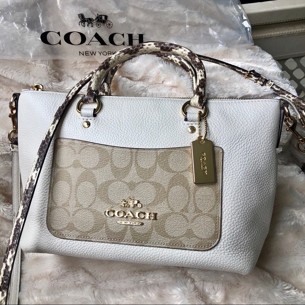 COACH BN Chalk/exotic reptile signature purse